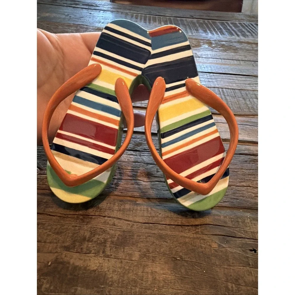 Longaberger Sunny Day Pottery Decorative Weighted Flip Flops-2014